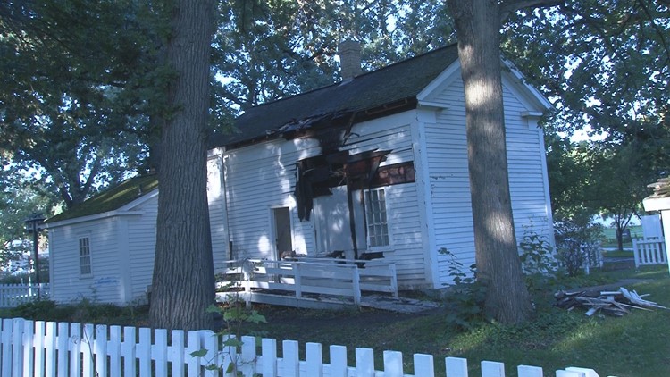 Fire damages historic Stevens House in Minneapolis