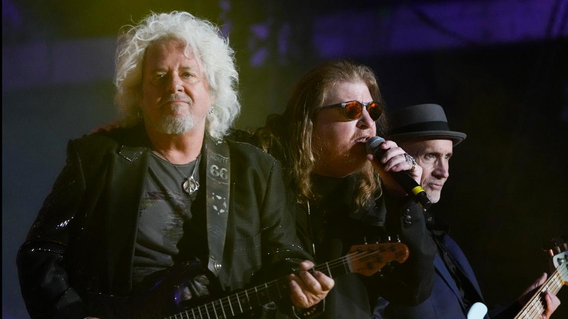 Des Moines entertainment in March: Jerry Seinfeld, Toto, Winter Jam, Josiah Queen and more