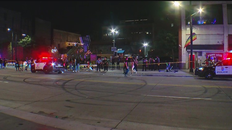 6 people injured in 2 shootings on Hennepin Avenue overnight Saturday