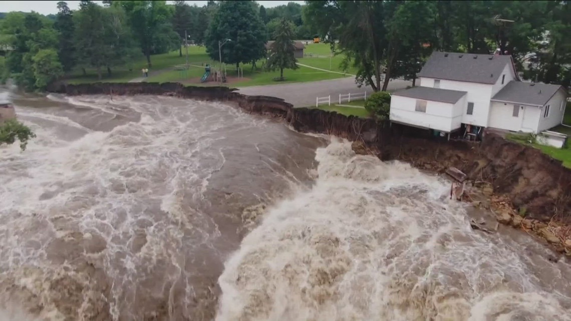 WATCH: Home next to Rapidan Dam falls into river | wqad.com