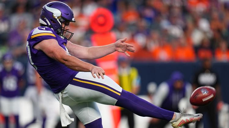Vikings cut roster down to 53 players