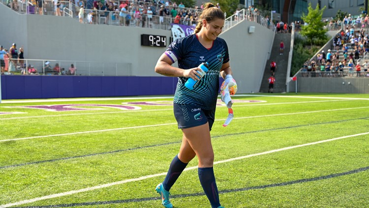 Minnesota Aurora goalkeeper Sarah Fuller announces retirement from soccer
