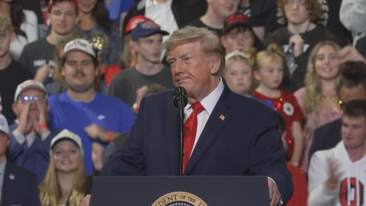 Trump considers Minnesota campaign stop, would a visit help or hurt local republican candidates?