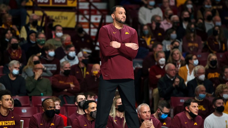 Minnesota shoots past St. Francis Brooklyn, posts 72-54 win