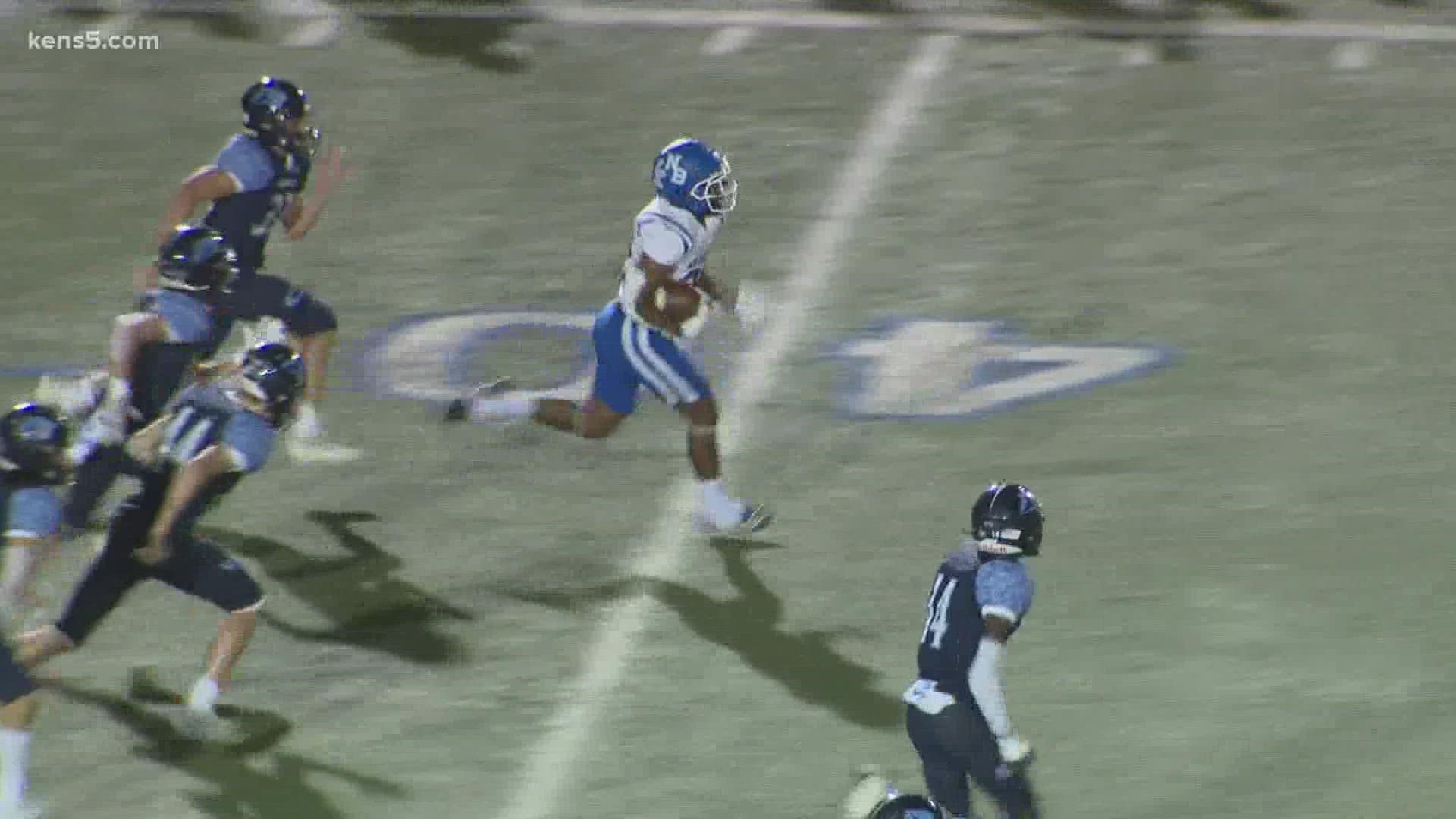 Floresville, Alamo Heights and Boerne Champion all collected big wins in the first round of high school playoff action.