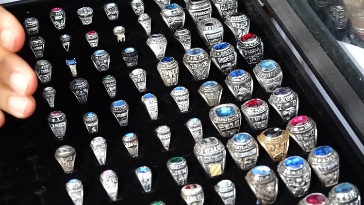 San Antonio man has reunited more than 200 people with lost class rings while searching for his own