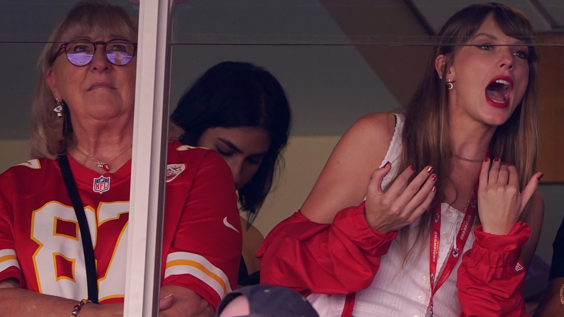 How to watch and stream Travis Kelce breaks silence after Taylor Swift seen  at Chiefs game - 2023 on Roku