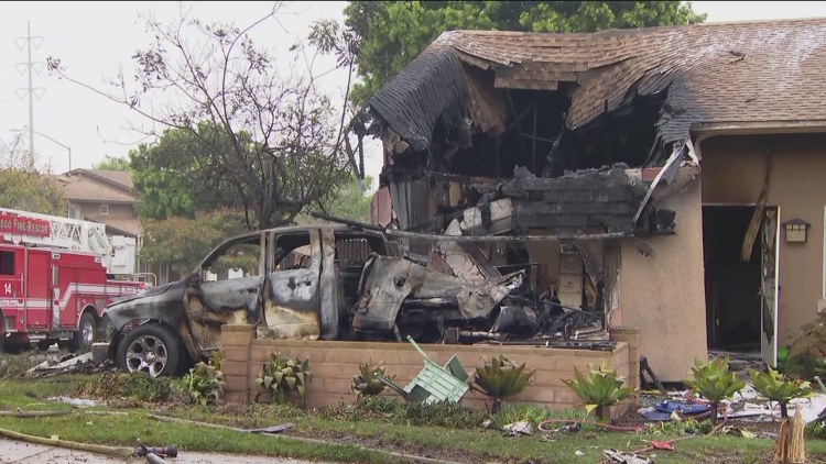 Military families sue San Diego over May jet crash in Murphy Canyon