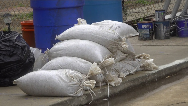National City flood survivors warn neighbors as more rain moves in