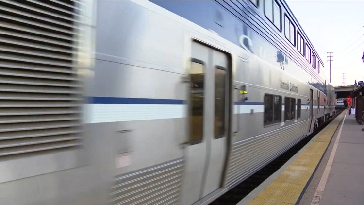 Metrolink to suspend Oceanside service for five days amid high tides