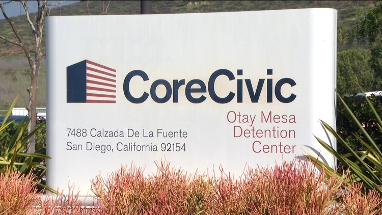 California bills targeting immigration detention await Governor's signature