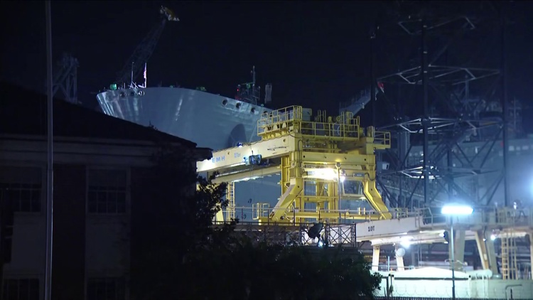 Fire breaks out on U.S. Navy ship under construction