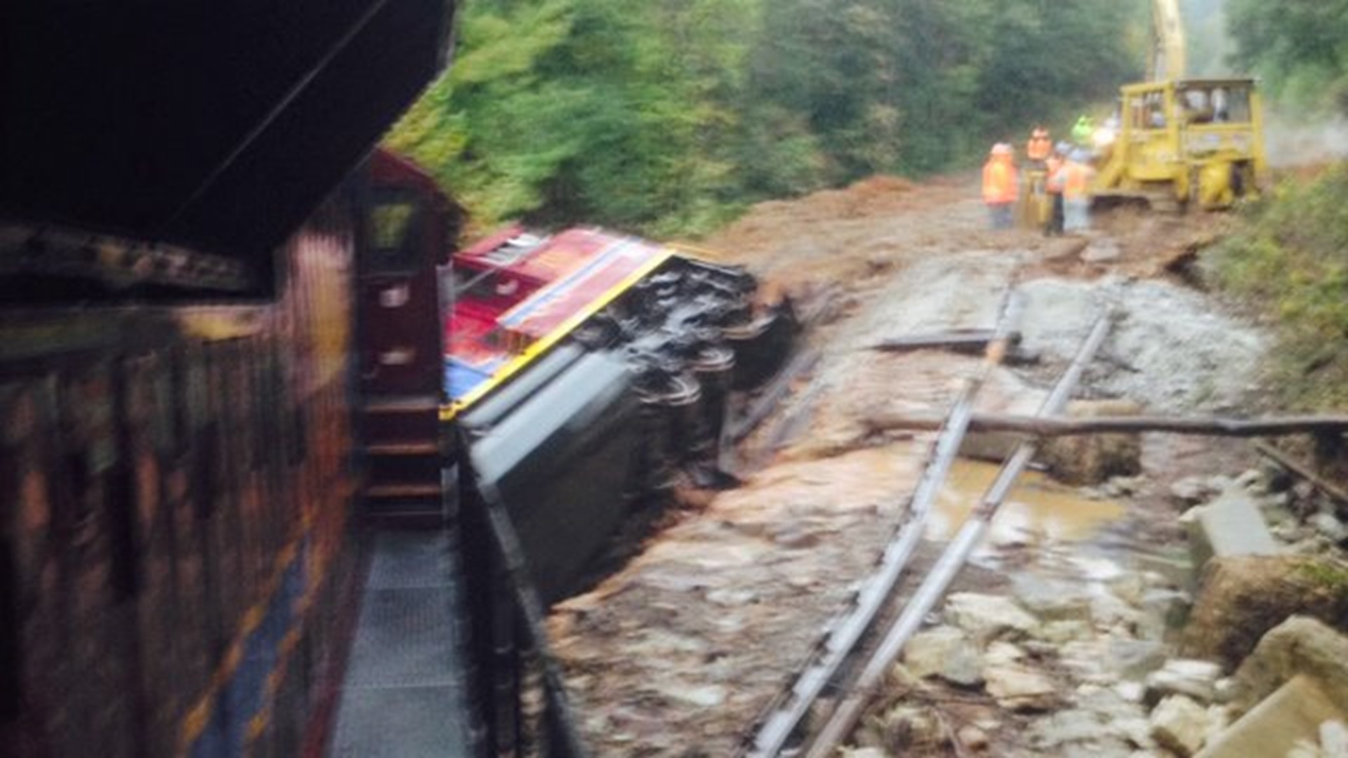 VIDEO Train Derails Near Chester