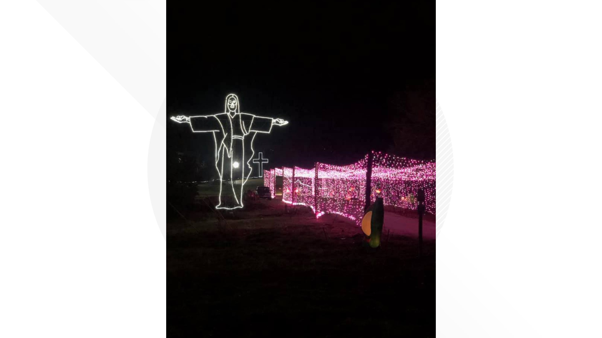 Stewart Family Christmas Light Display in Fayetteville reopens fo