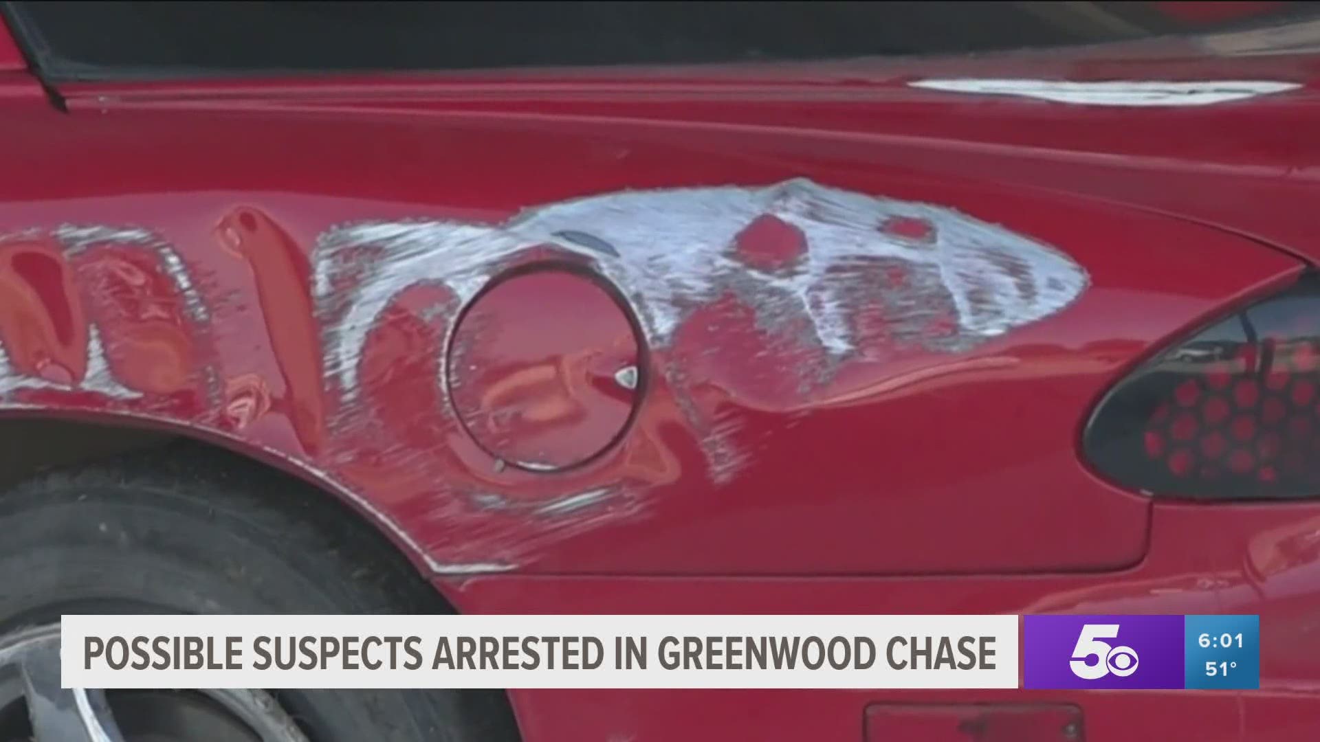 Possible suspects arrested in Greenwood police chase