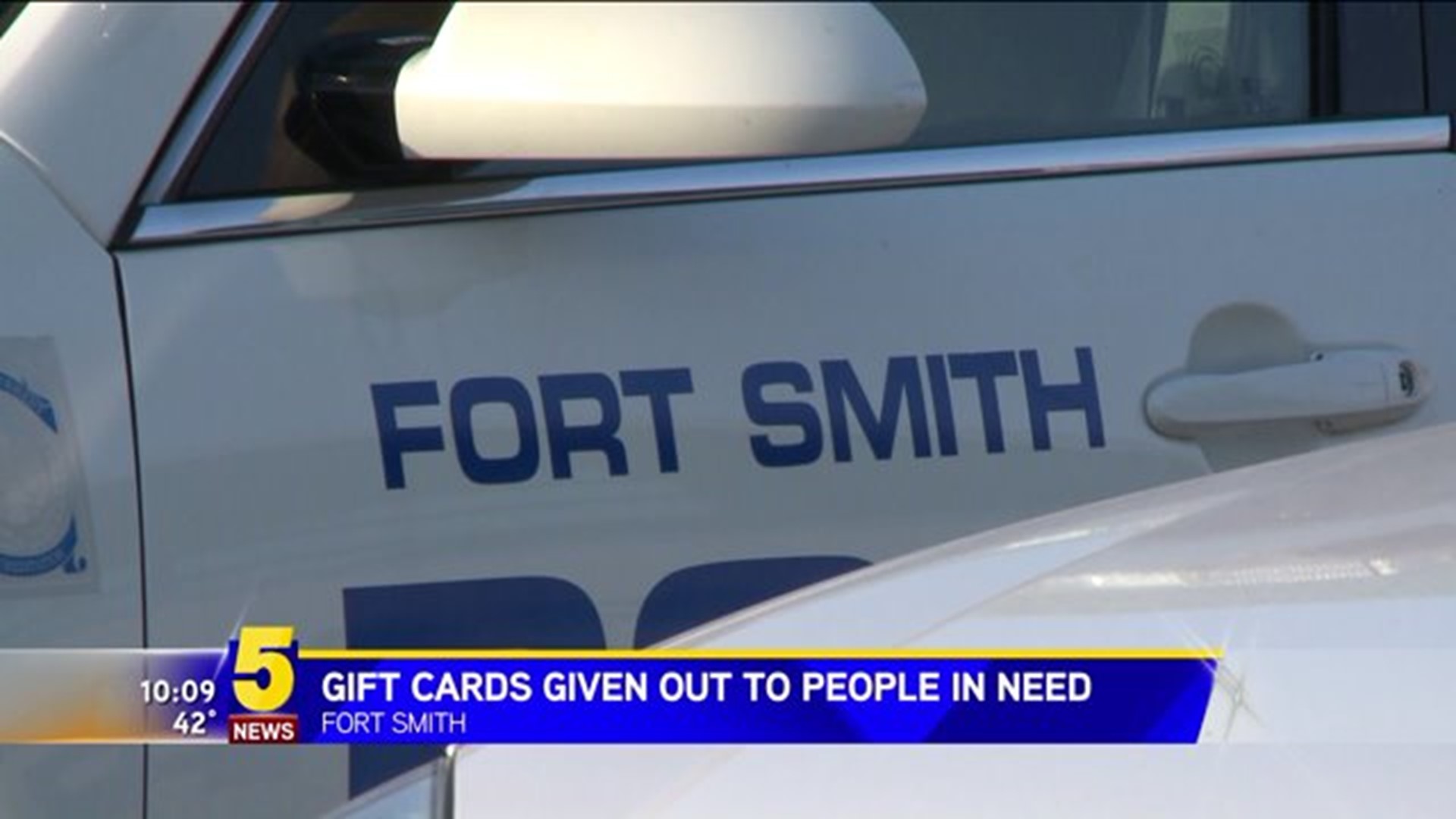 Gift Cards Given Out To People In Need