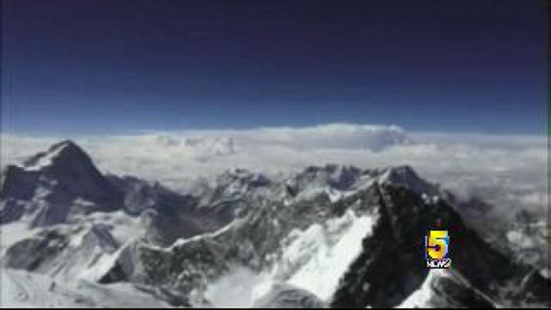 12 Killed in Mount Everest Avalanche