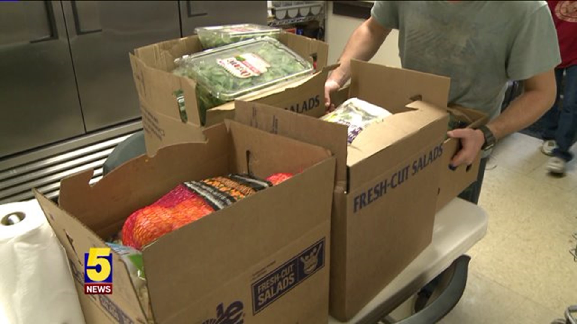 Feed Communities Works To Reduce Food Waste