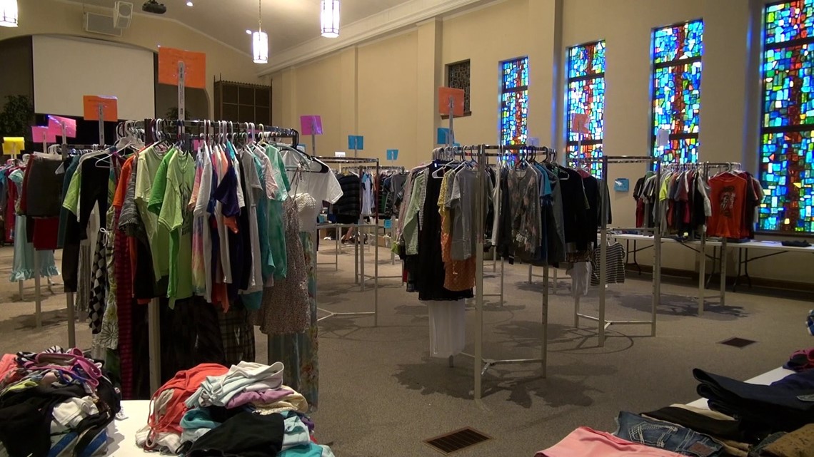 First Baptist Bentonville Prepares For Clothes Giveaway
