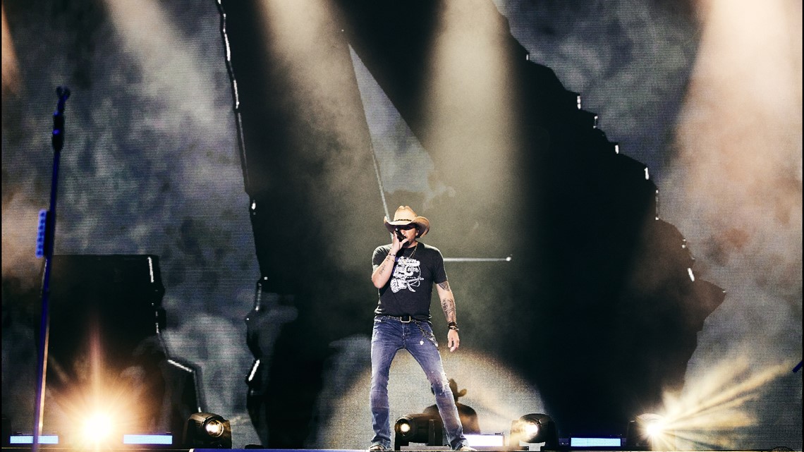 Jason Aldean coming to Rogers with Back in the Saddle 2021 Tour - Vimarsana News