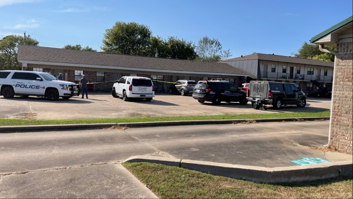 Police investigating homicide at Pocola apartment complex