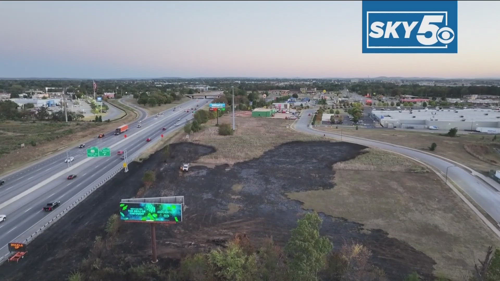 Dry conditions caused a grassfire on I-49.