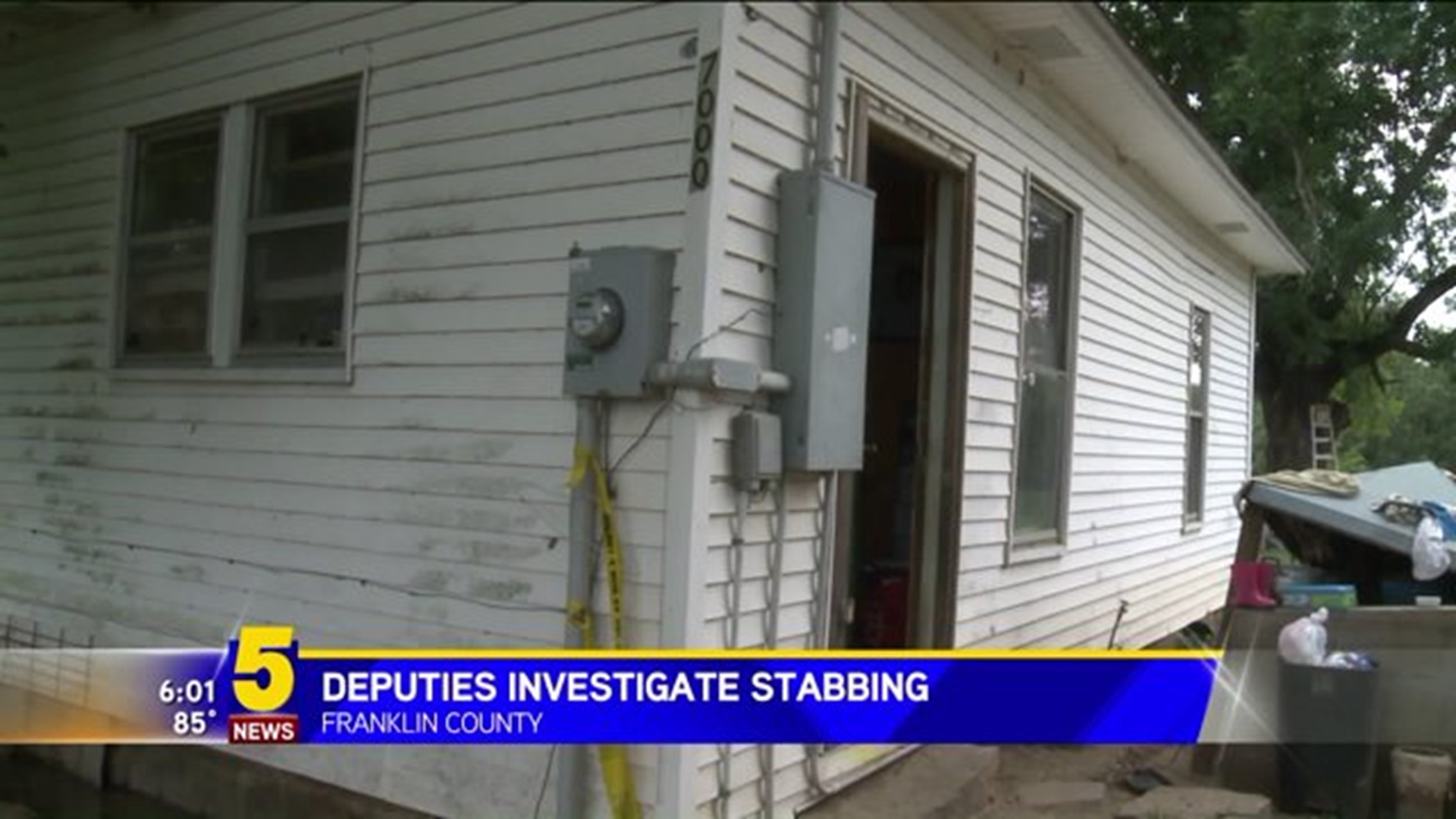 Deputies Investigate Stabbing
