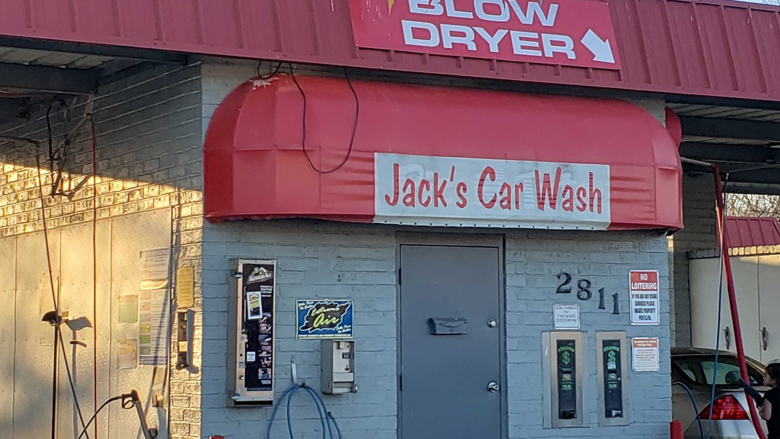 Police investigating after cat found mutilated at Fort Smith car wash