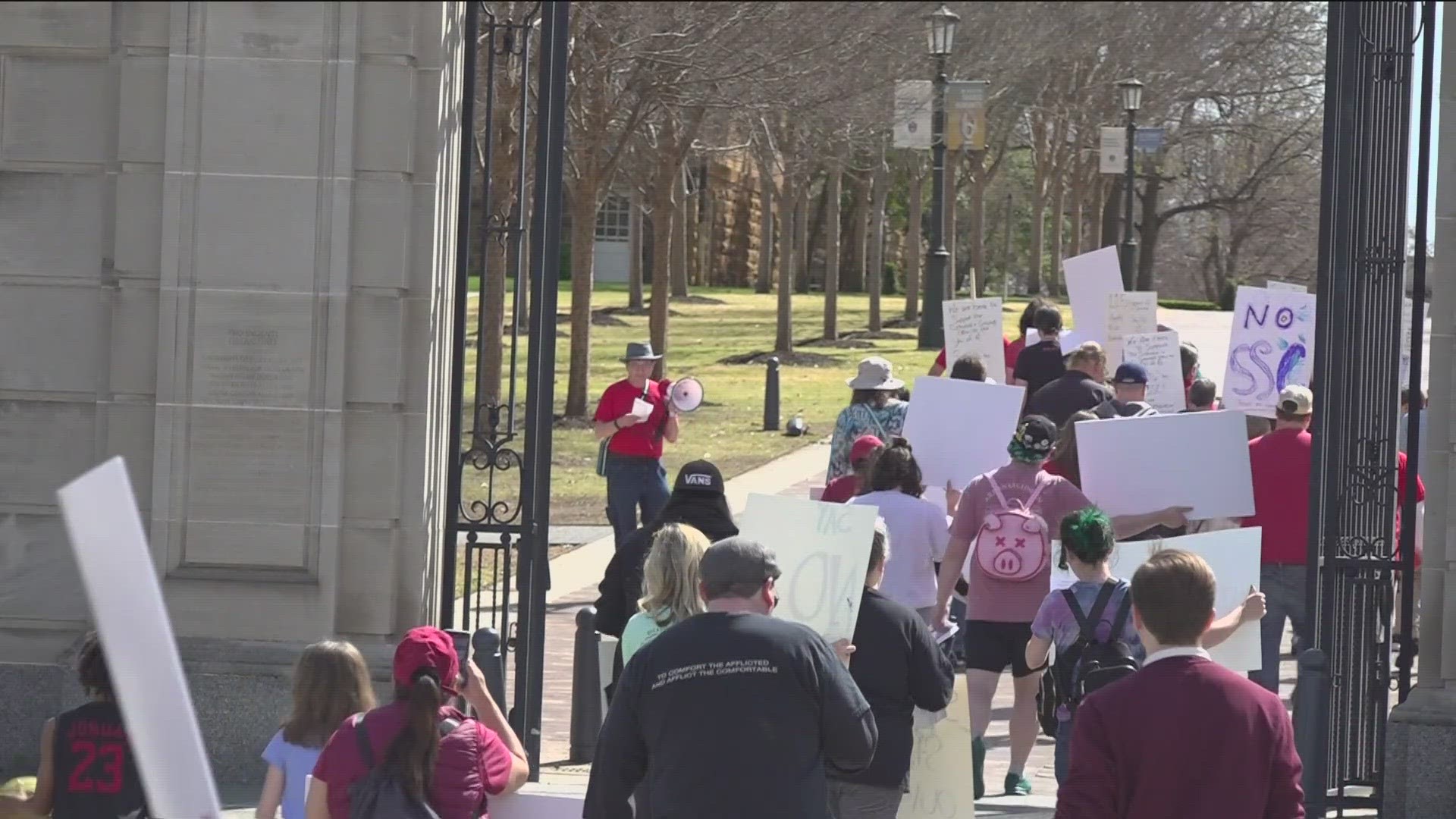 TODAY CUSTODIAL WORKERS AND COMMUNITY MEMBERS CAME TOGETHER AT THE UNIVERSITY OF ARKANSAS FOR A MARCH AND RALLY...
