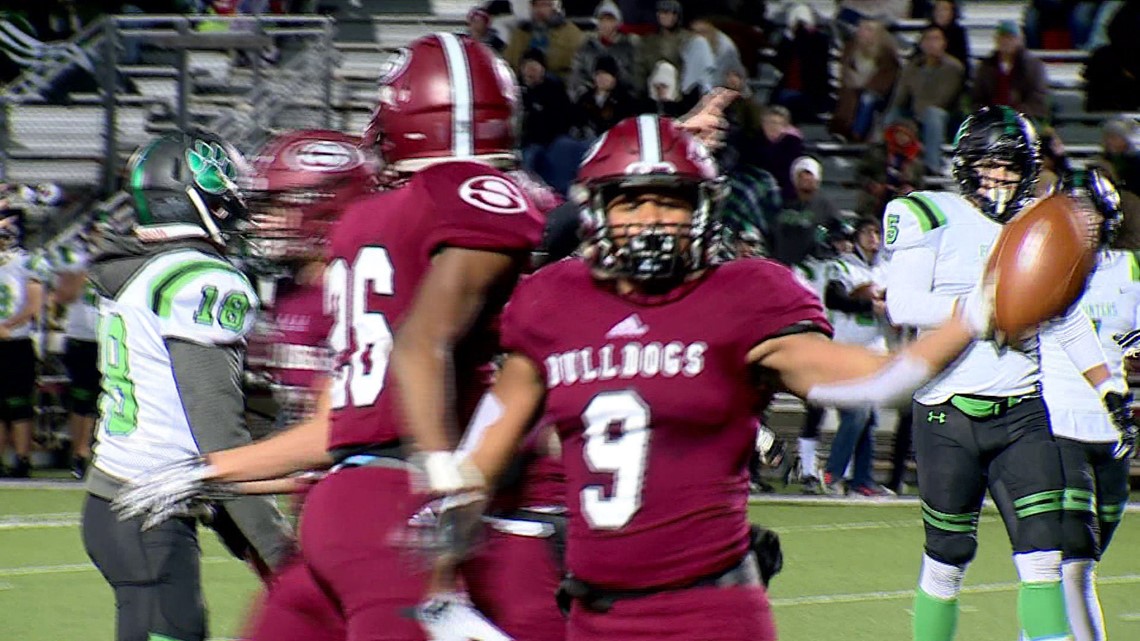 Van Buren Tops Springdale To End Bulldogs Season | 5newsonline.com