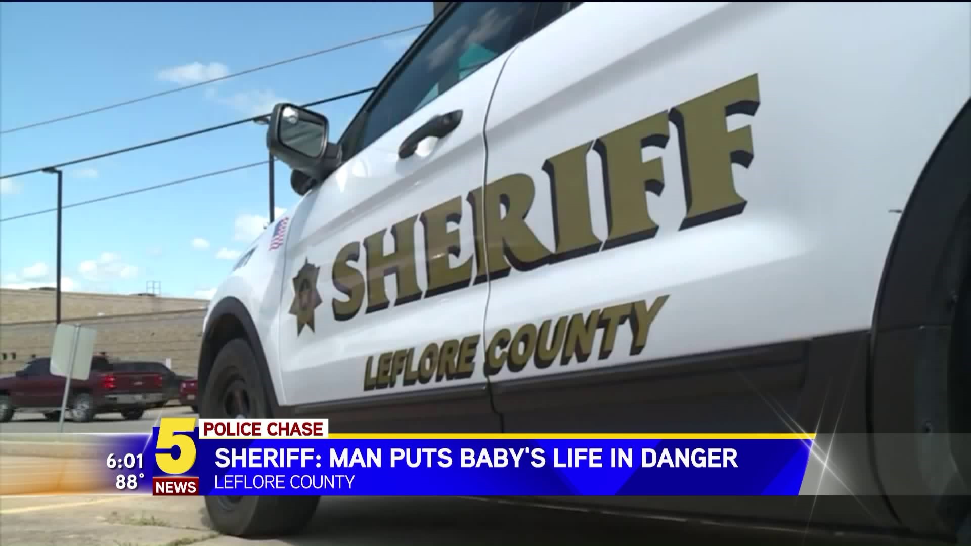 Man Puts Baby`s Life In Danger In Police Pursuit