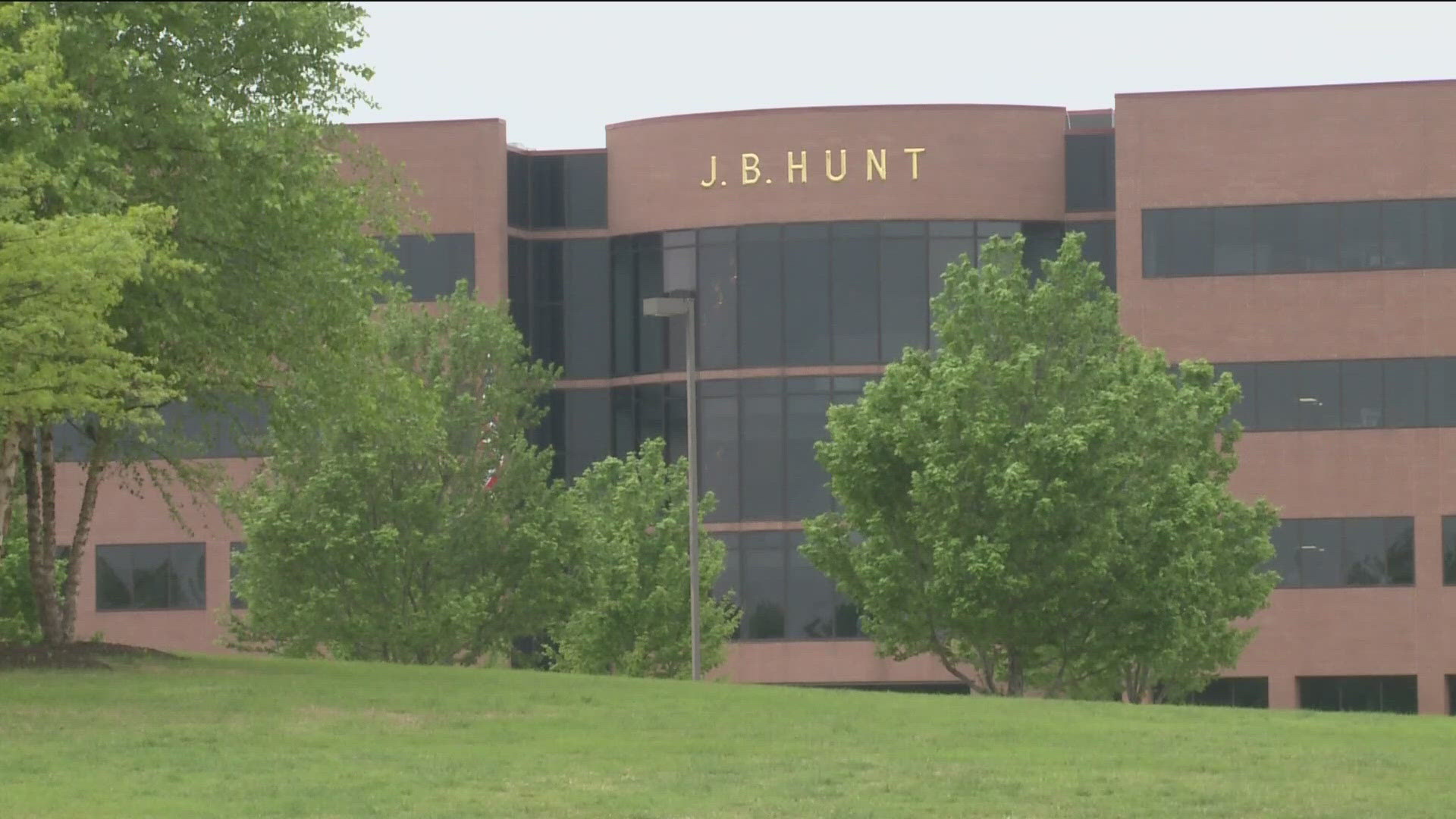 J.B. Hunt named in TIME Magazine's 2024 World's Best Companies l