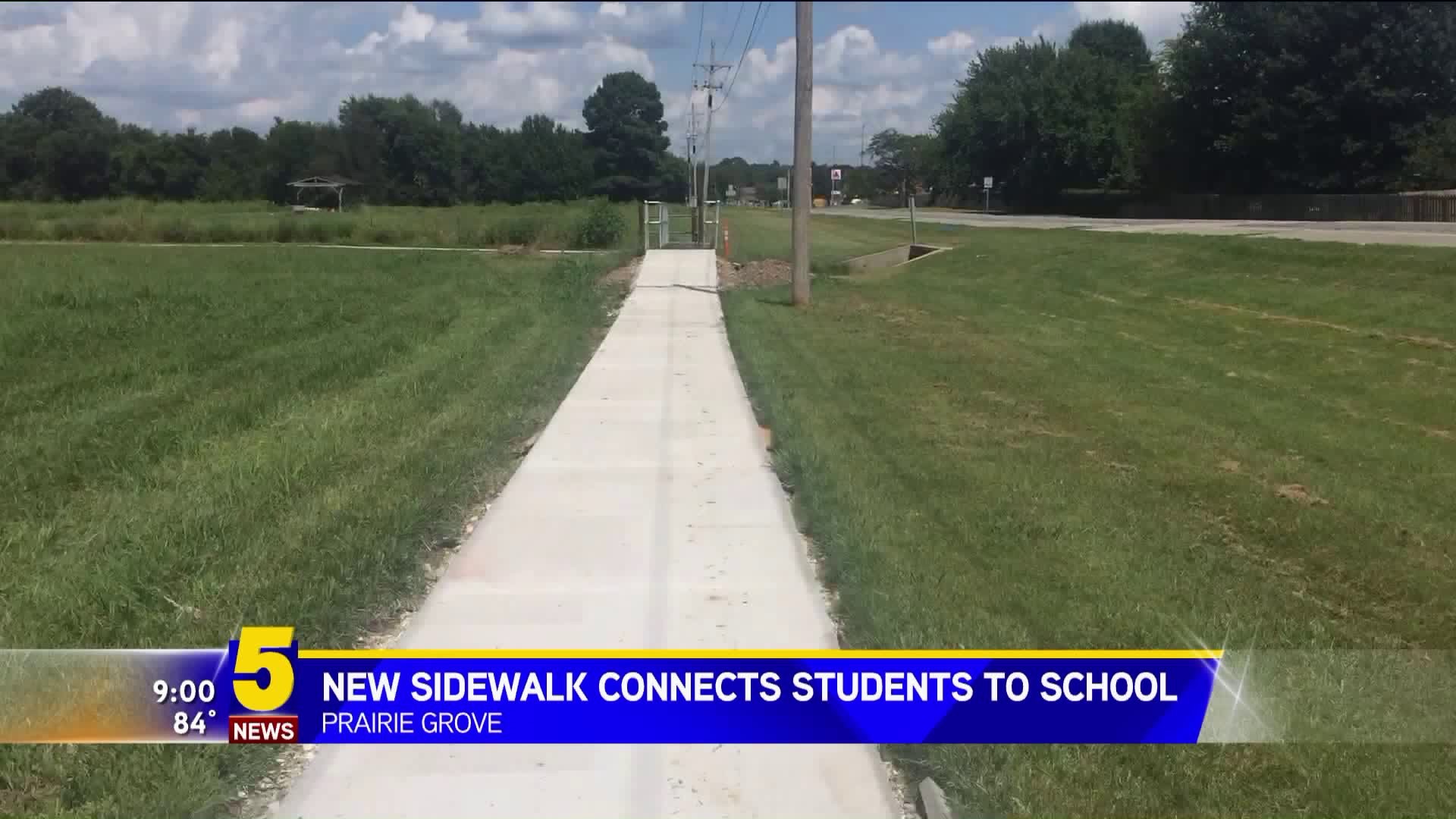 New Sidewalk Connects Students To School