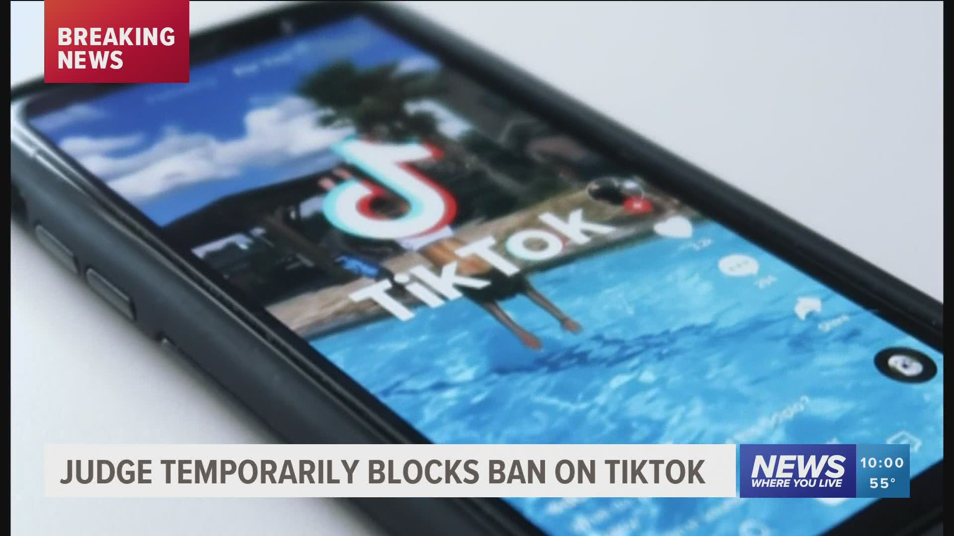 Judge temporarily blocks ban on Tiktok.