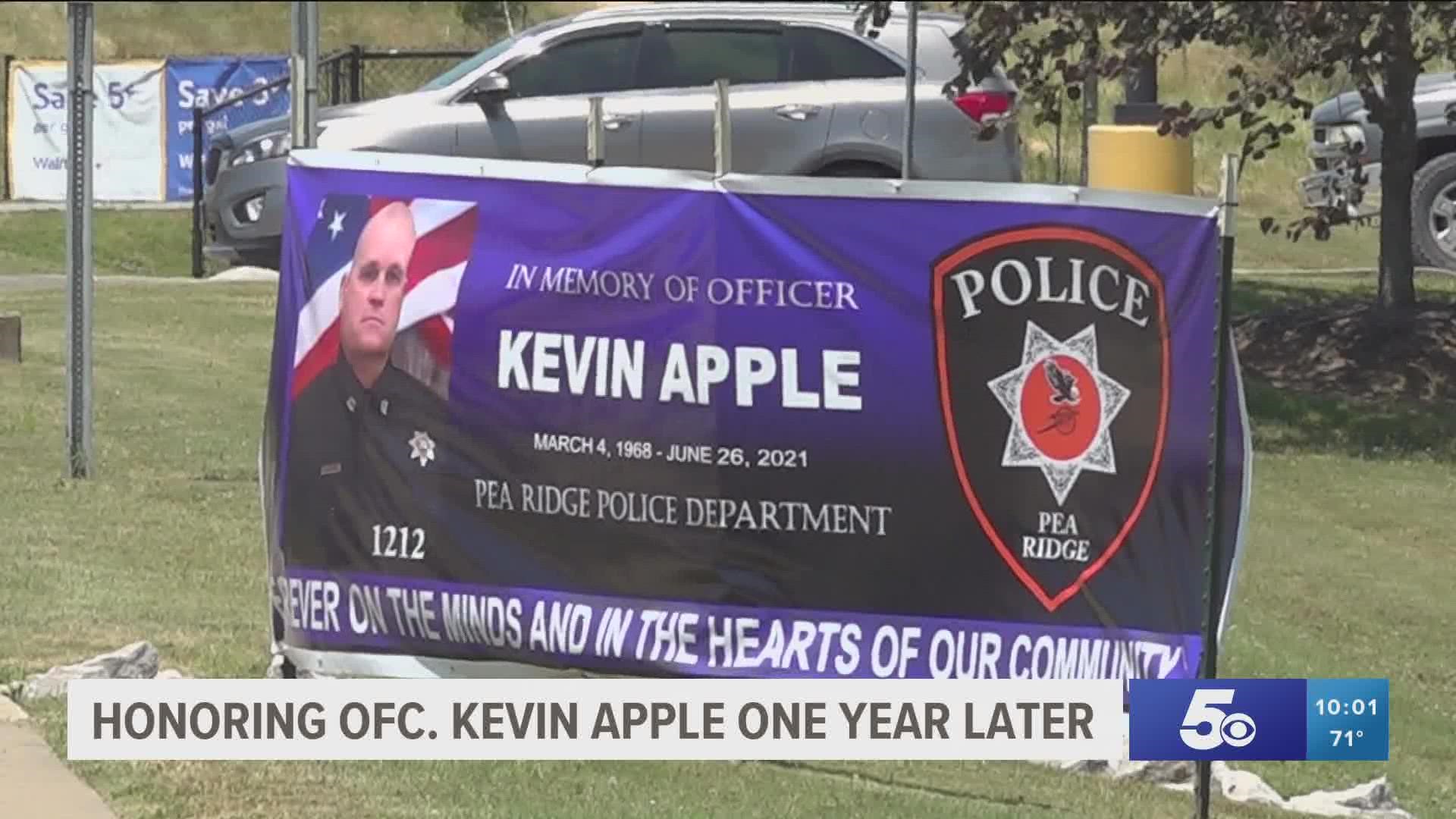 First responders and residents of Pea Ridge gathered at the White Oak station, where officer Apple died, for a moment of silence.
