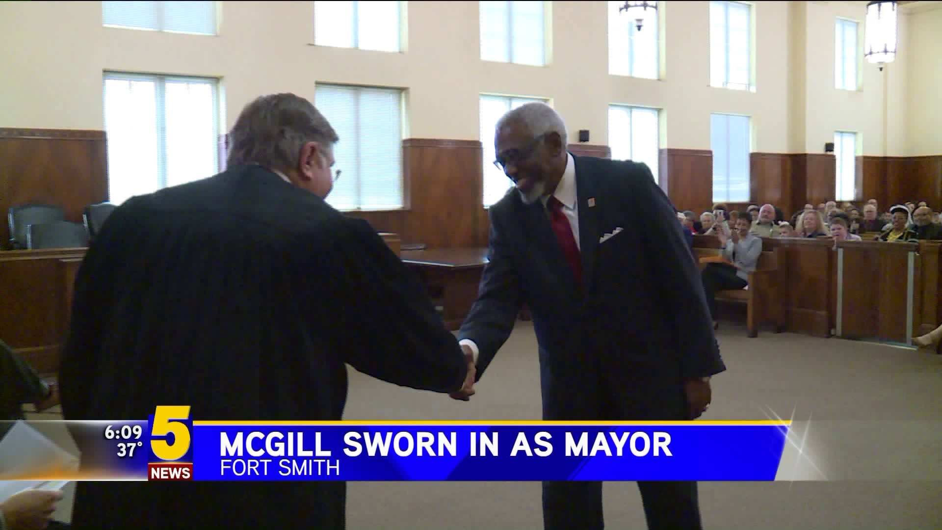 McGill Sworn In As Fort Smith Mayor