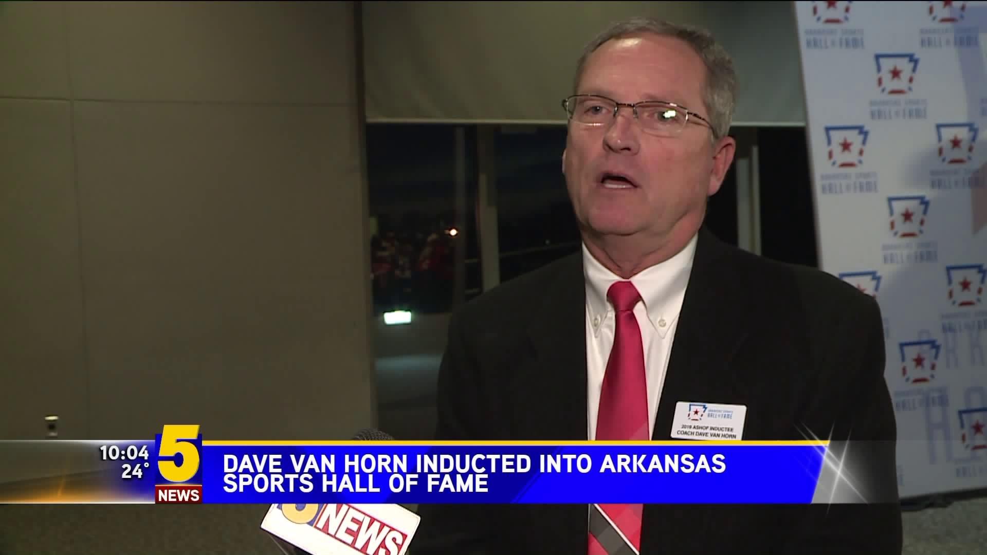 Dave Van Horn Inducted Into Arkansas Sports Hall of Fame