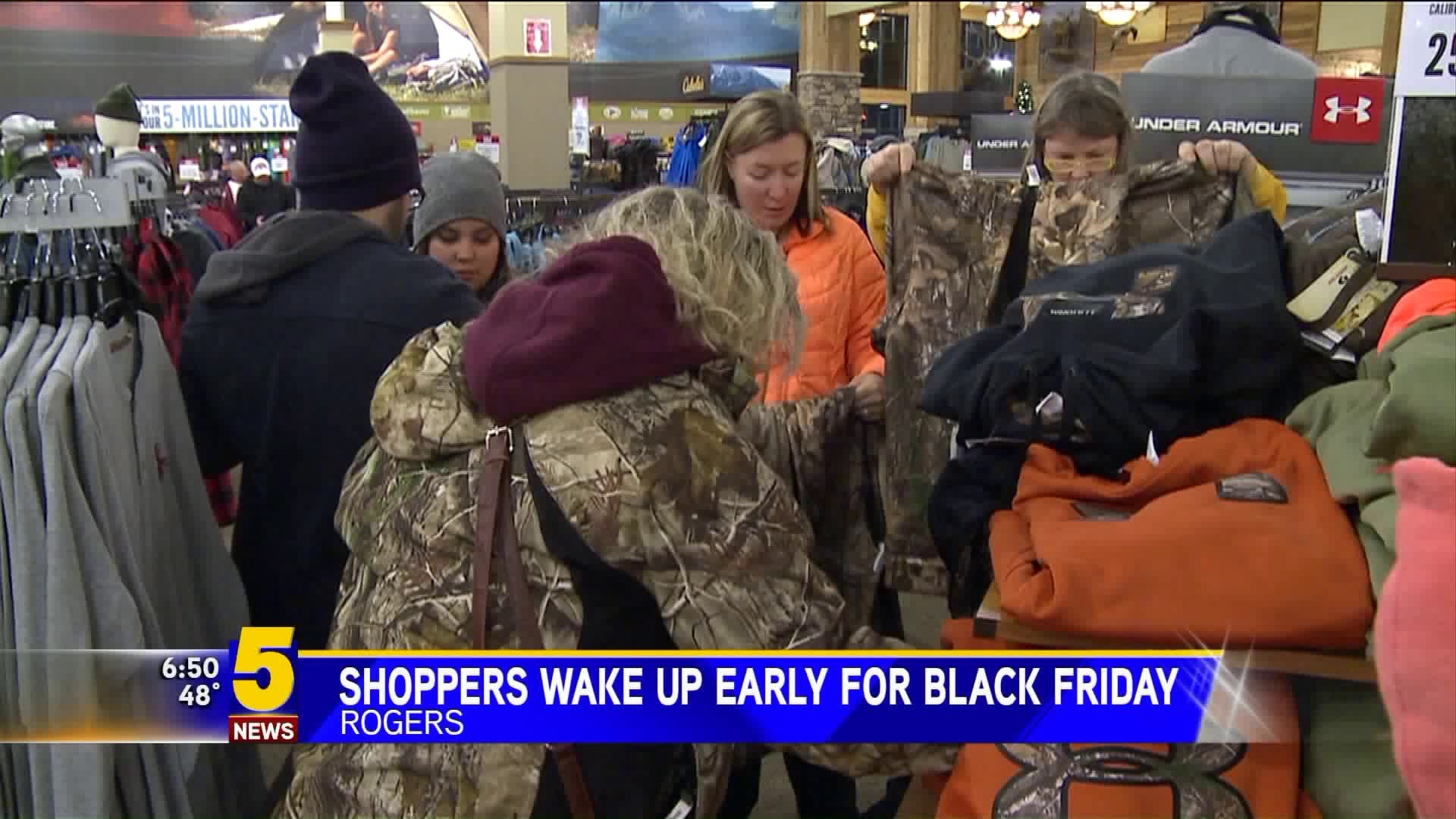 Black Friday Shoppers Rogers