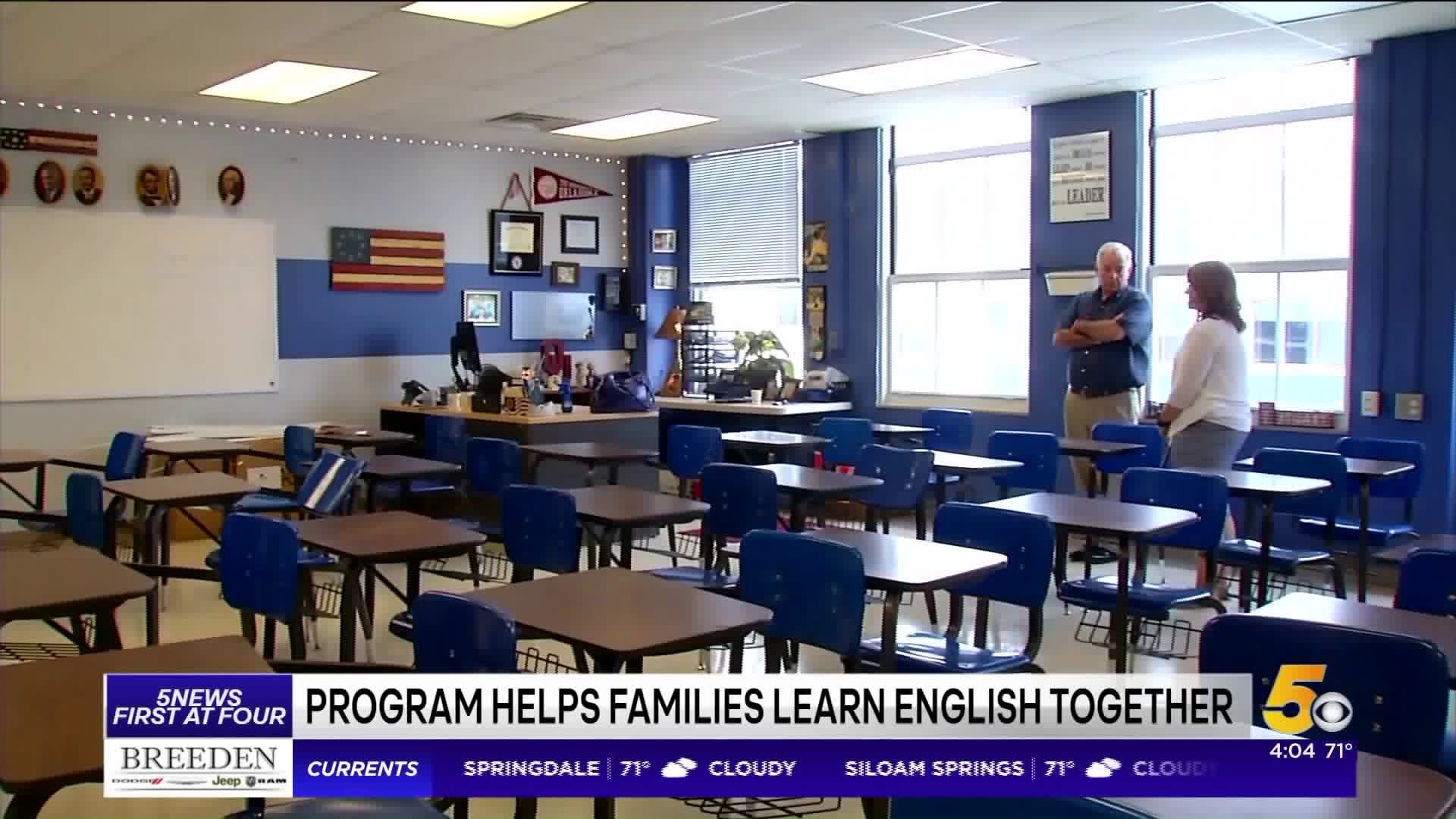Parents Join Students In Classroom With Springdale Family Literacy Program