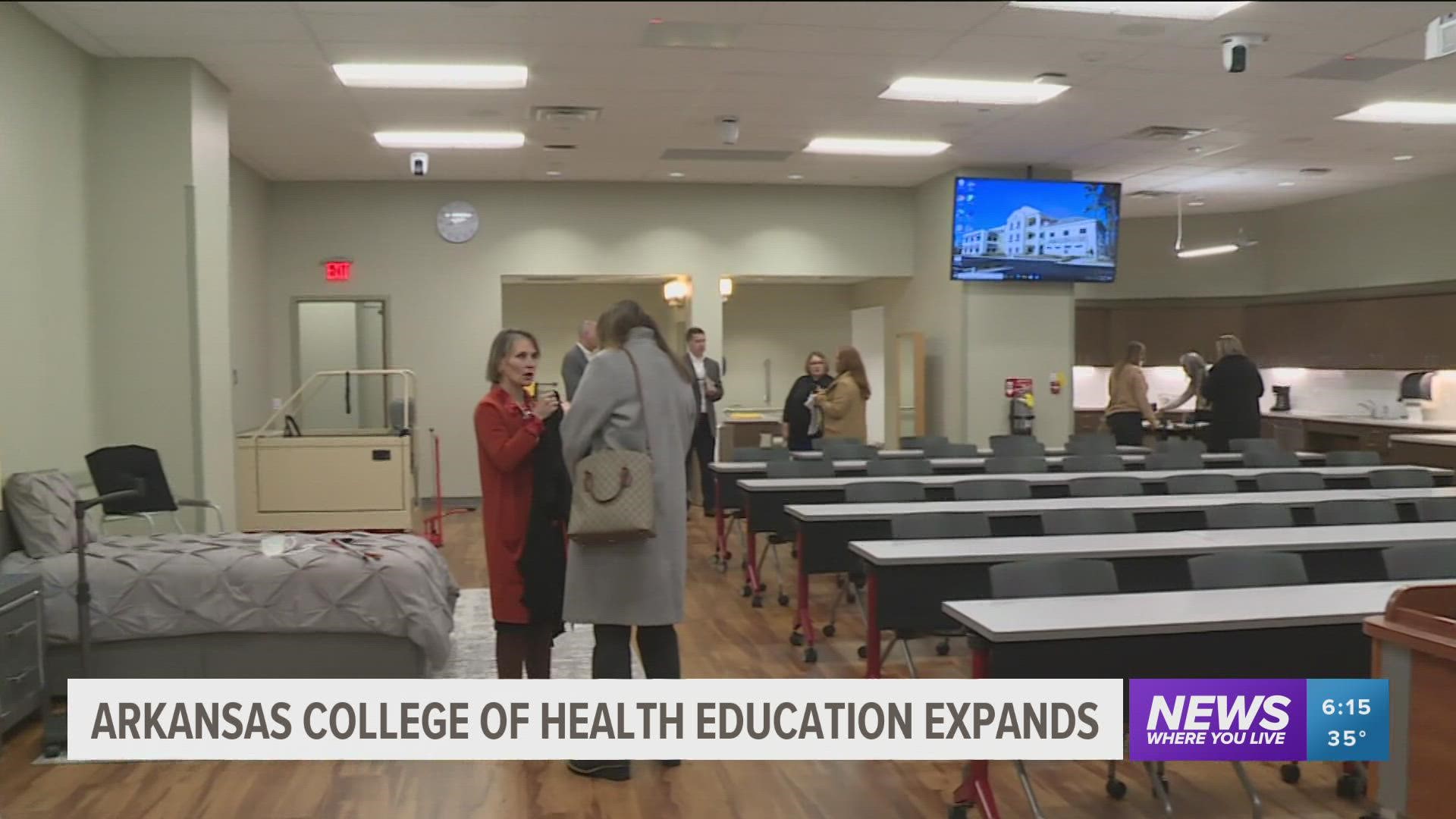 The Arkansas College of Health in Fort Smith unveiled the new building that will house physical and occupation therapy students.