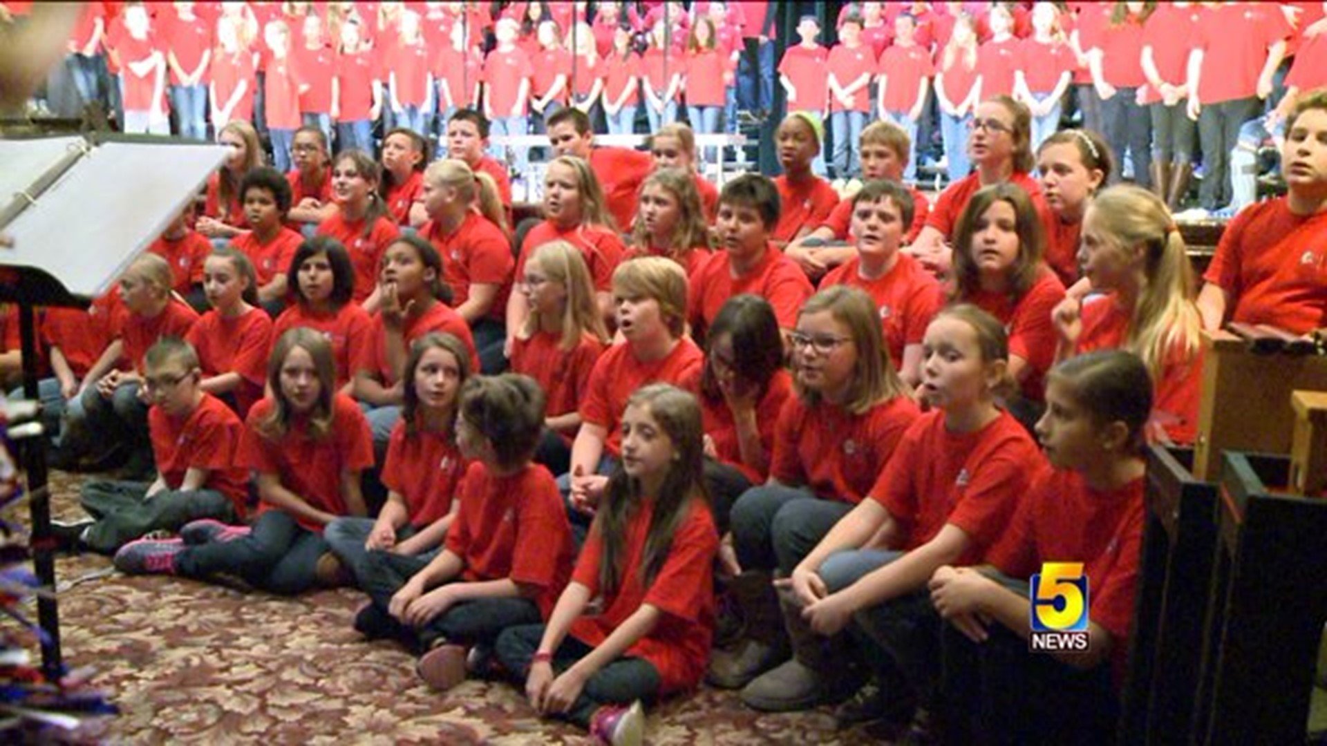 Bentonville Middle School Choir Honors Veterans