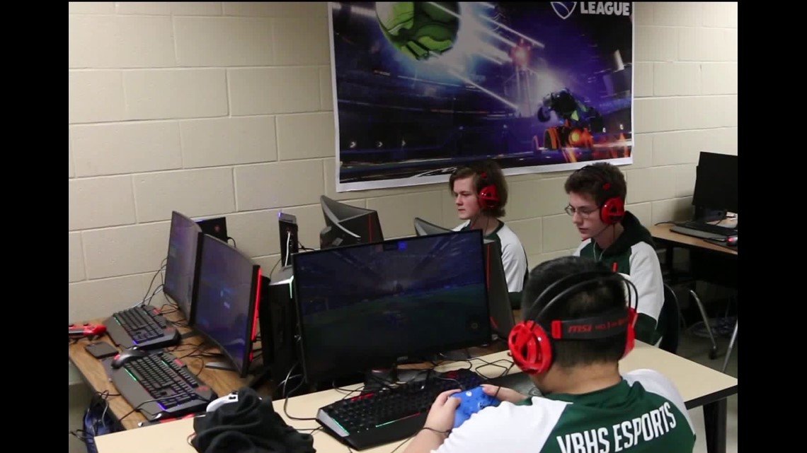 Rogers High School Wins Esports State Title
