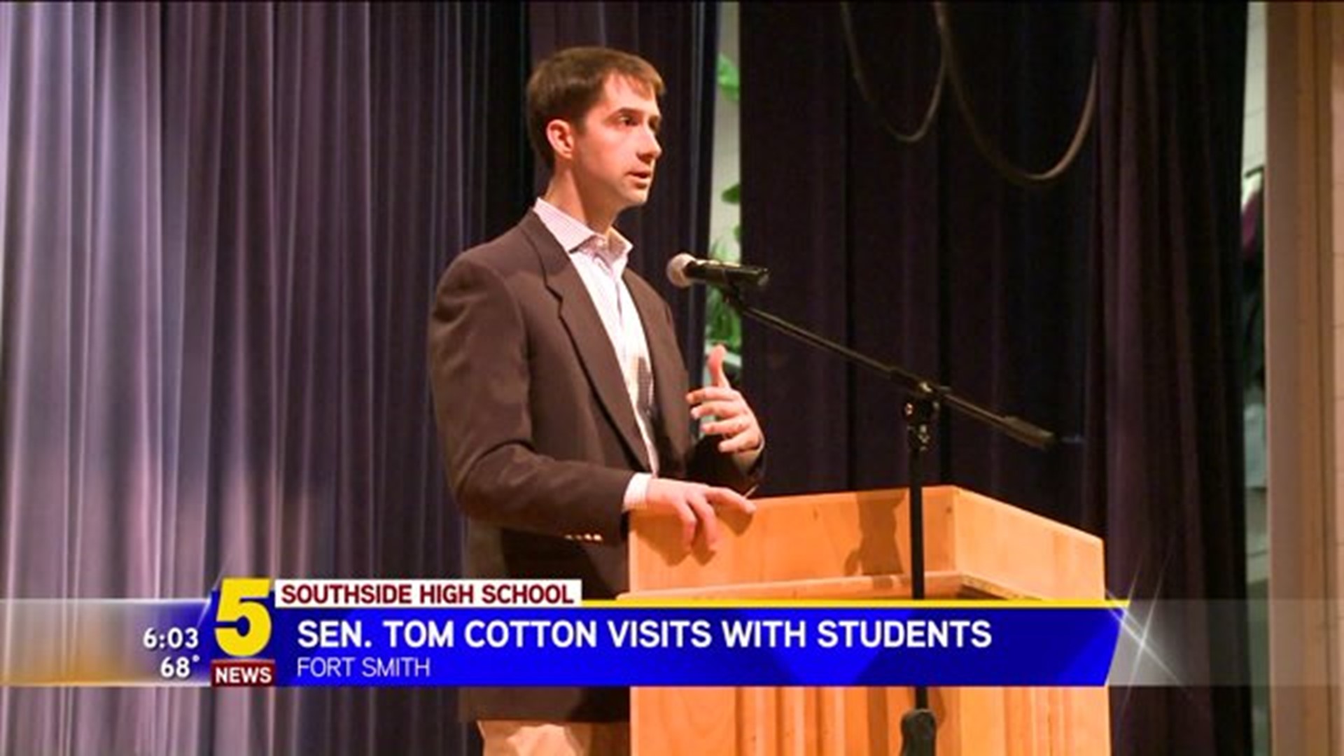 Sen. Cotton Visits Fort Smith HS