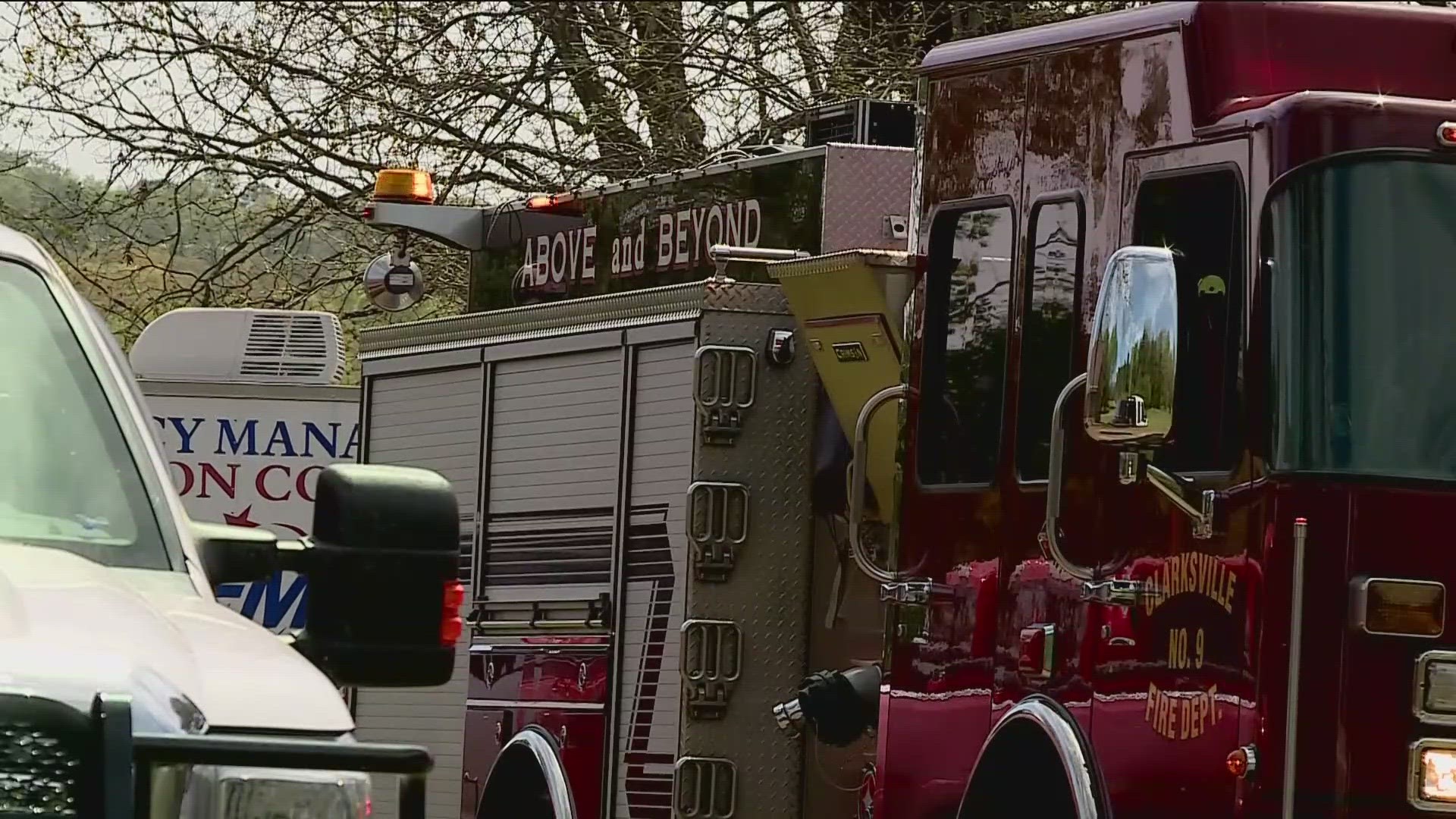 Plane crashes near Clarksville airport 15 minutes after the solar ...