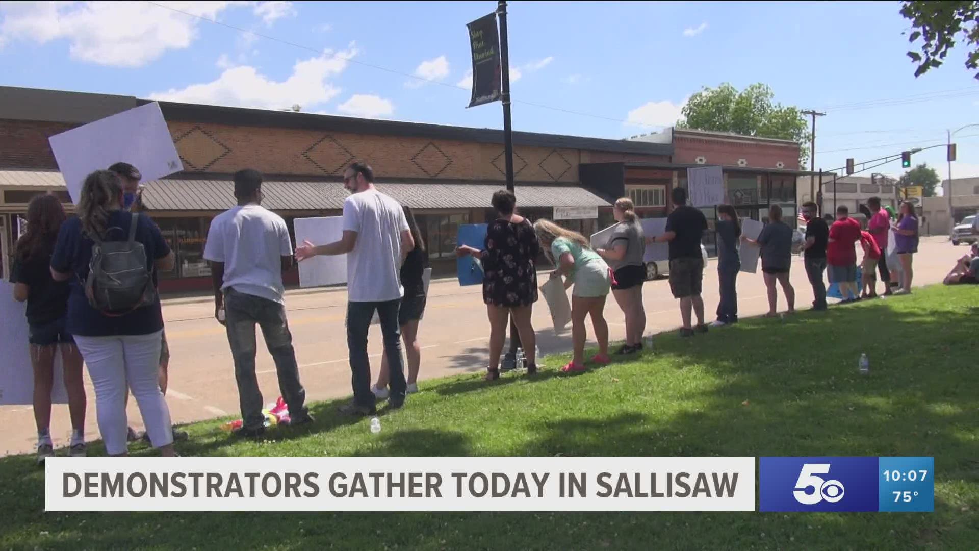 Protesters gather in Sallisaw.