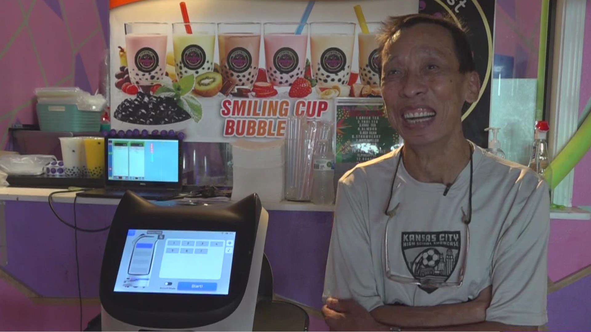 Smiling Cup Bubble Tea introduces the first-ever robot waitress in Fort Smith at their boba shop.