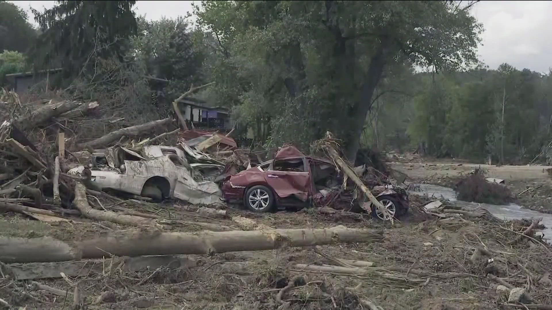 Around 11 nurses from across Arkansas traveled to North Carolina this week to give basic medical assistance to hurricane victims.