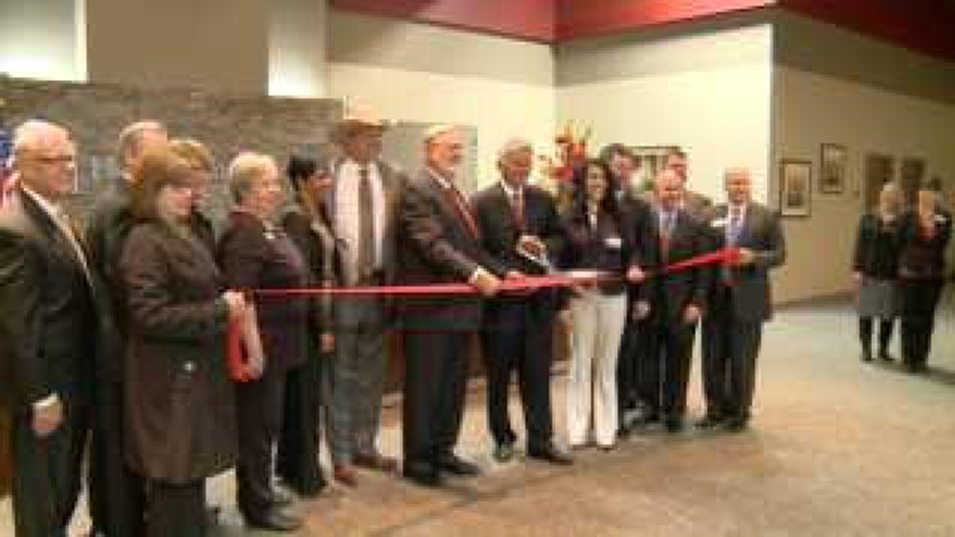 Governor Beebe Visits Fort Smith
