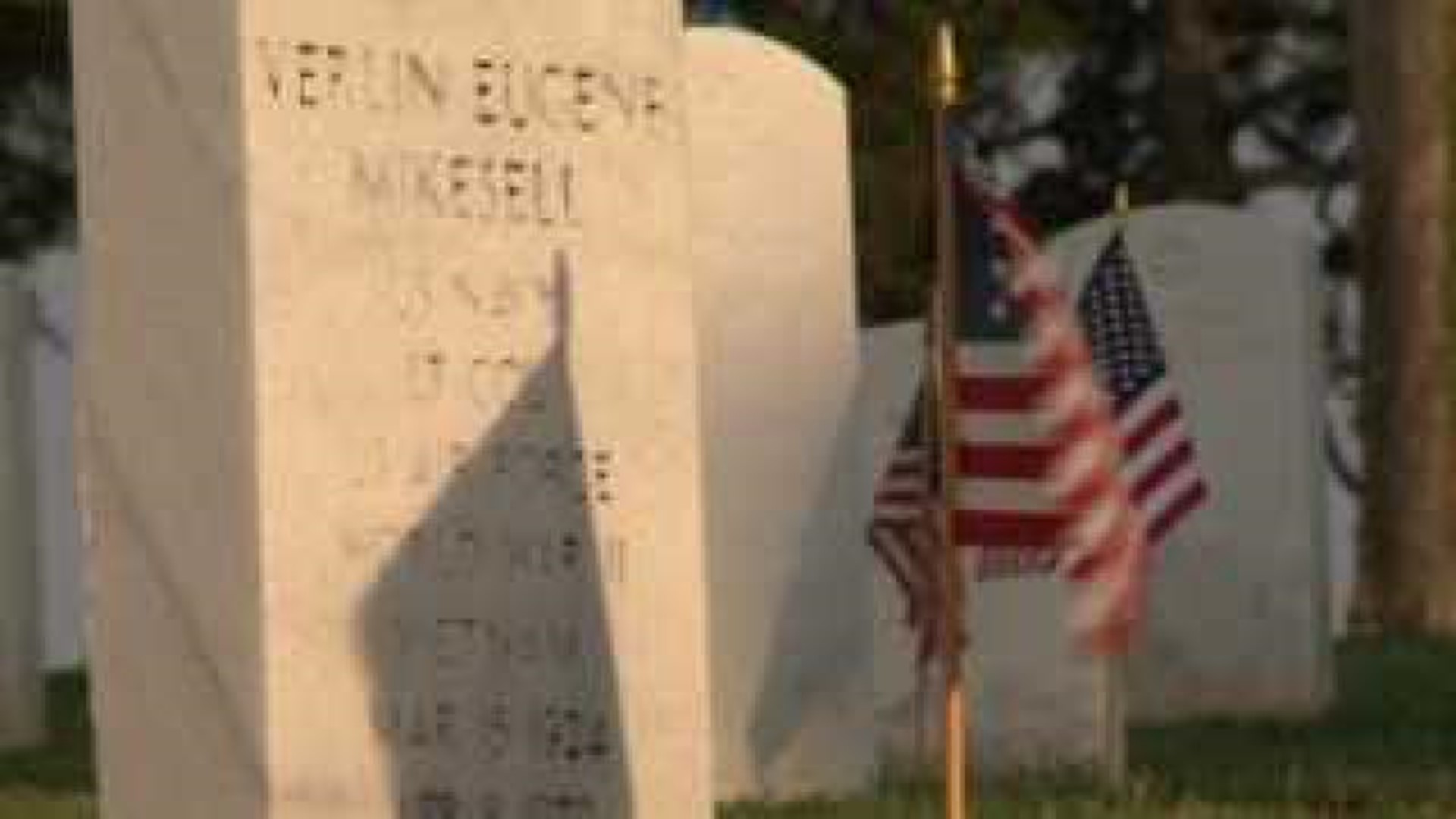Fayetteville National Cemetery Receives Donation