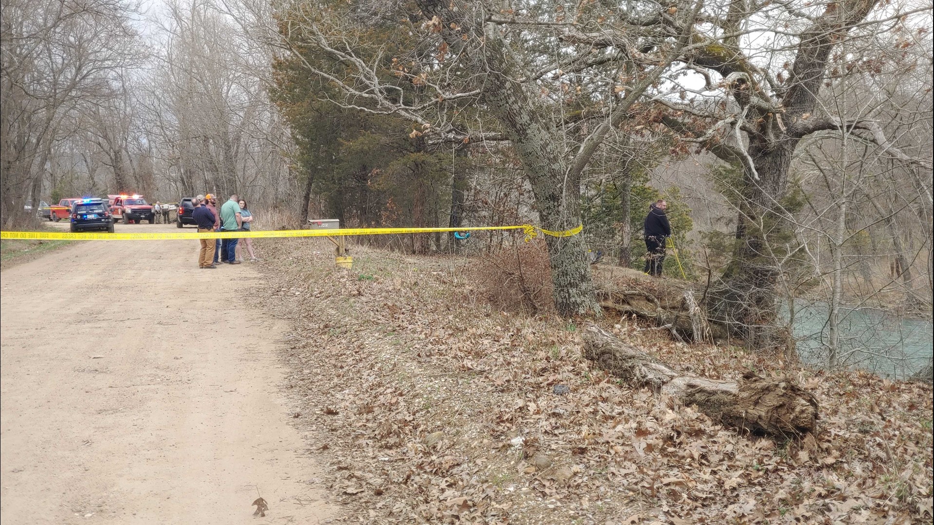 Emergency crews remove body from river near Elkins